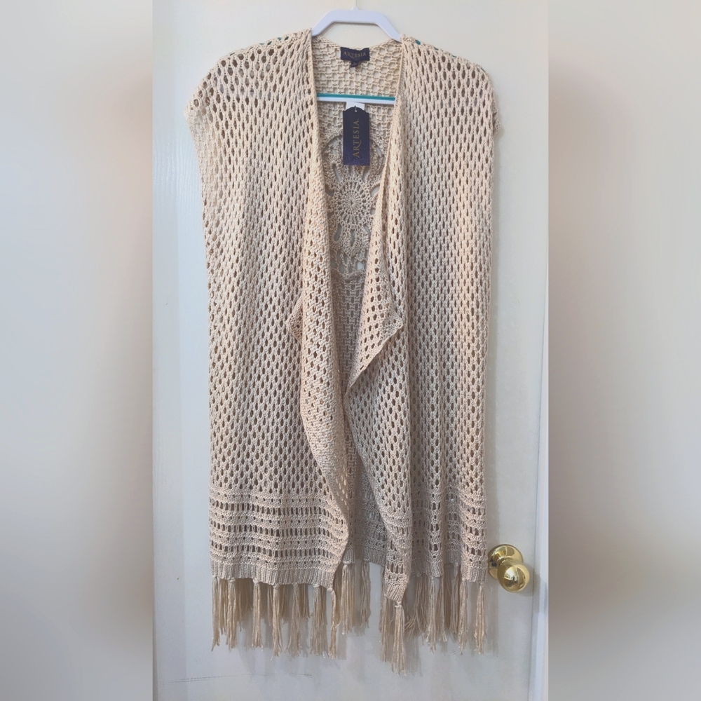 Artesia Crochet Vest Sz Medium NWT